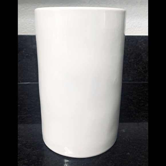 Rae Dunn White 'Bubbly' Vase - Picture 3 of 3